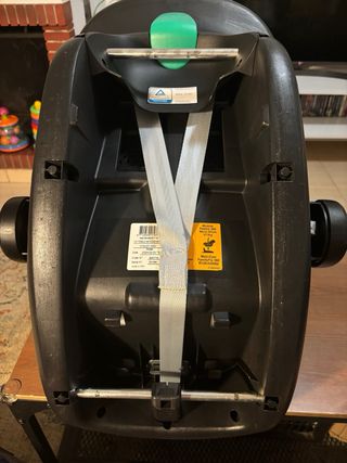 Maxi-Cosi Pebble 360 + Isofix FamilyFix 360