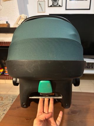 Maxi-Cosi Pebble 360 + Isofix FamilyFix 360