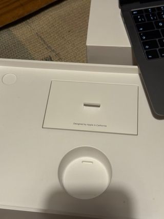 MacBook Air 13” Plata/Gris Espacial Caja