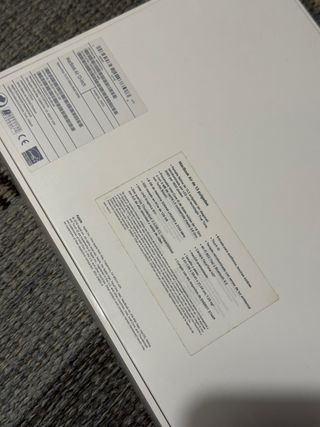 MacBook Air 13” Plata/Gris Espacial Caja