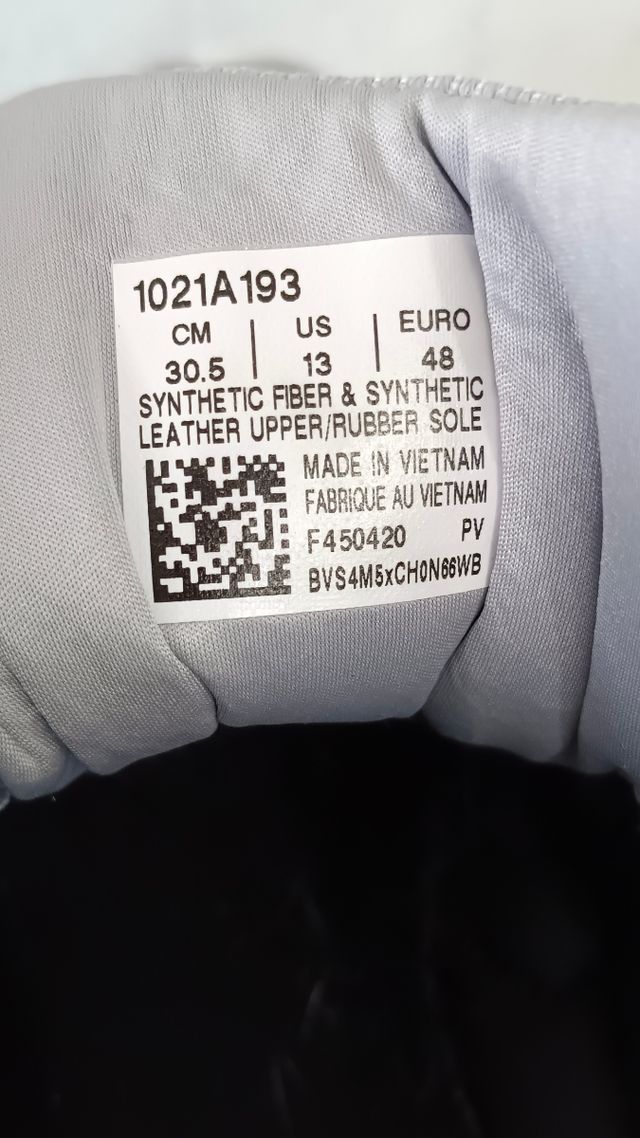 Zapatillas Asics Grises y Verdes