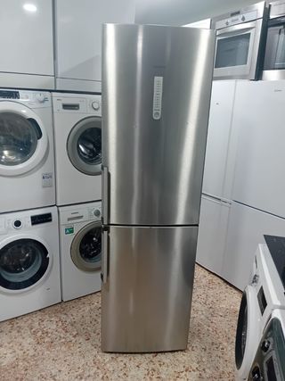 Lavadora Siemens de ancho 60 alto 2m 