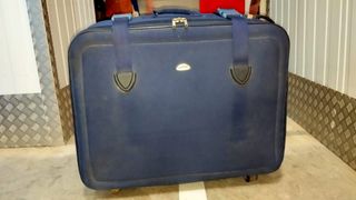 Maleta de viaje azul