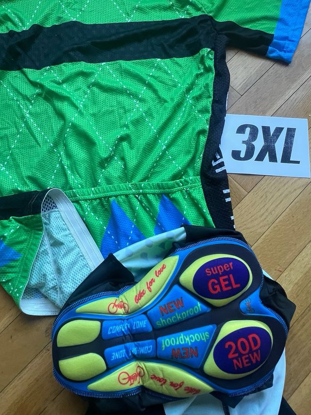 Conjunto equipación ciclismo.NUEVA.3XL￼