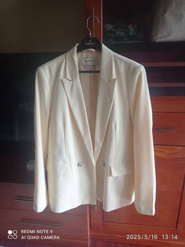 Americana Pull&Bear Beige Talla M