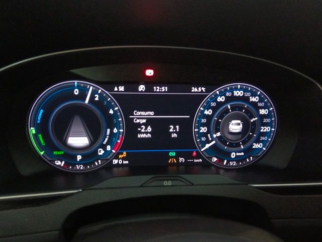 Volkswagen Passat GTE