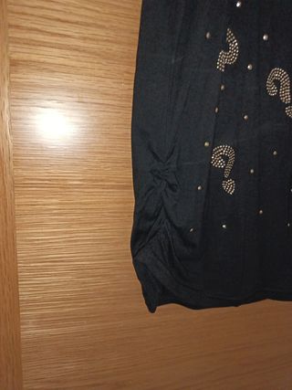 Camiseta sin mangas con pedrería S