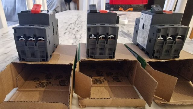 Disyuntor Schneider Electric