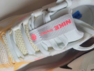 Zapatillas Nike Air Zoom Mujer
Structure 25