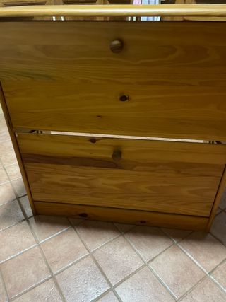 Zapatero de madera