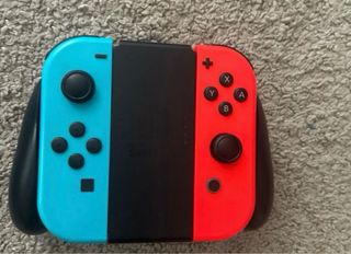 Nintendo Switch Azul y Rojo