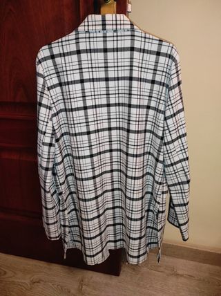 Americana cuadros Stradivarius Talla L