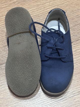 Zapatos de piel para niño n23