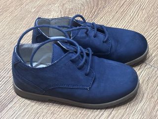 Zapatos de piel para niño n23