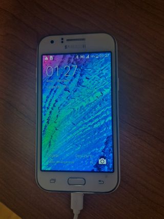 Samsung Galaxy J1 Blanco