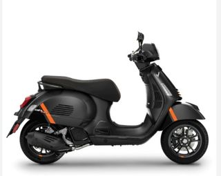 Vespa GTS 300 Supersport Negra