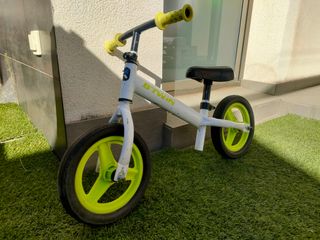Bicicleta sin pedales Runride 100