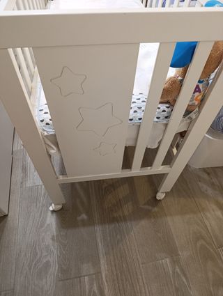 Cuna de madera blanca SIN colchón