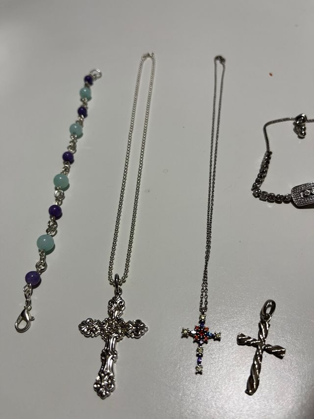 Colgante Corazón , pulseras , colgantes de cruces