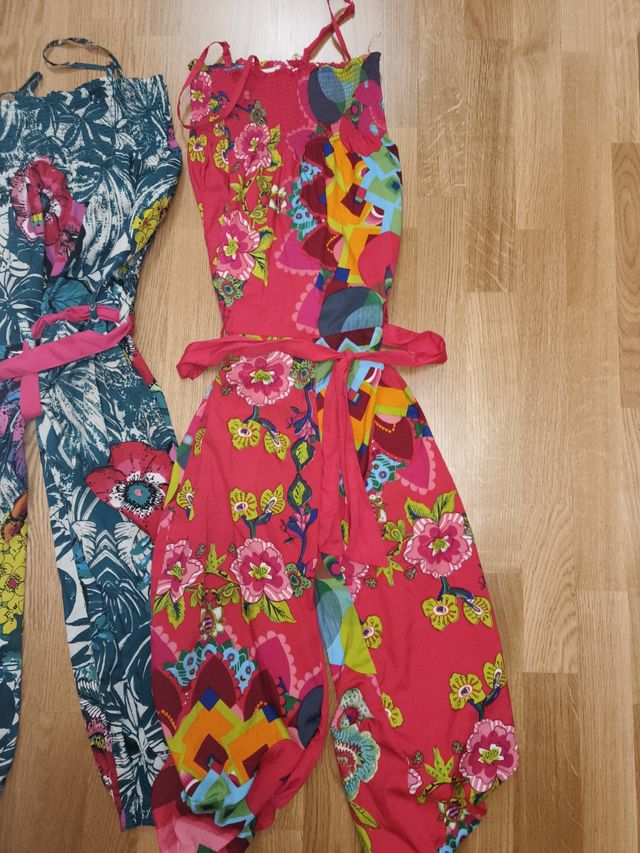 Dos monos Desigual talla 9/10 y talla 10/12