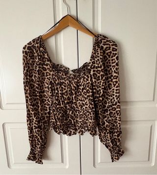 Blusa H&M animal print fruncida