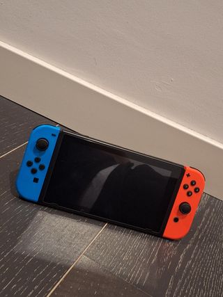Nintendo Switch 2019 [5 juegos y mando pro]