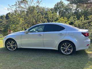 Lexus Is220d