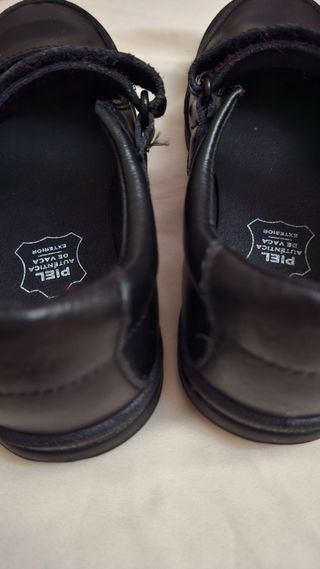 Zapatos para uniforme 