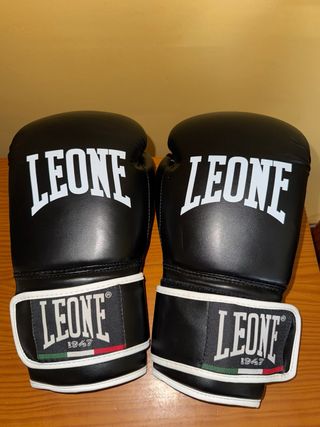 Pack completo boxeo (Guantes/Botas/Casco/Muñequera
