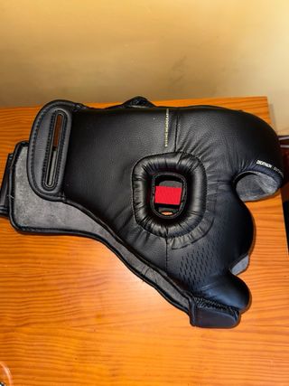 Pack completo boxeo (Guantes/Botas/Casco/Muñequera