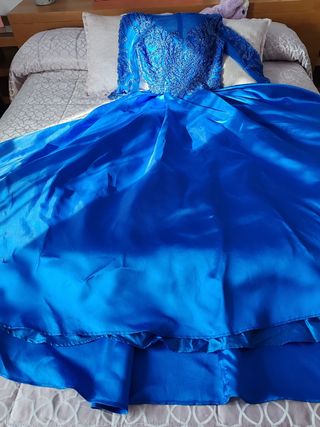 Vestido de madrina azul