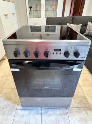 Cocina Vitrocerámica Zanussi 600mm