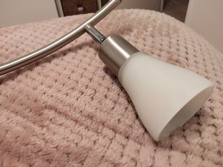 2 Lámparas de techo 3 focos plateada. 15€/UD.