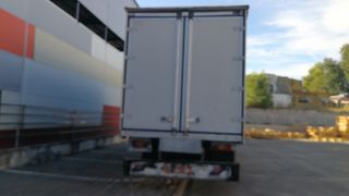 Se vende camión con trabajo y plaza en coop.