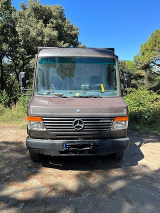 Mercedes-Benz Vario 2006