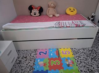 Cama nido blanca de 90, 2 camas y dos somieres.