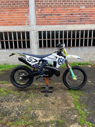 Husqvarna TE 300i 