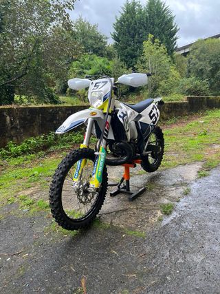 Husqvarna TE 300i 