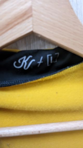 Chaqueta Kvsport entretiempo amarillo mostaza
