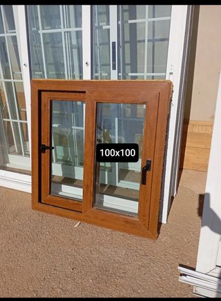 Ventana PVC Madera 100x100