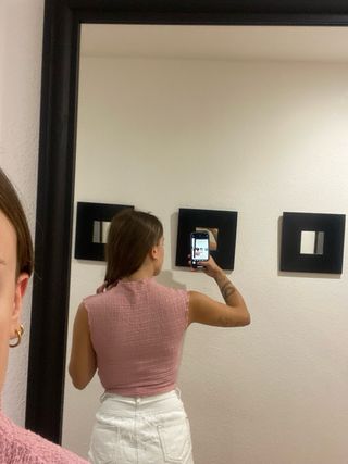 Top rosa sin mangas