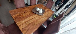 Mesa de comedor y 6 sillas