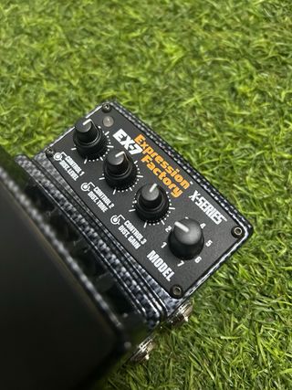 Pedal de guitarra Digitech EX7