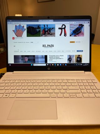Ordenador Portátil HP laptop 15s-fq1003ns Blanco 
