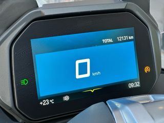 BMW C 400 GT  TRIPLE BLACK