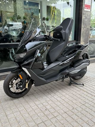 BMW C 400 GT  TRIPLE BLACK
