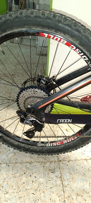 Radon Slide 160 Full Carbon Talla M
27.5