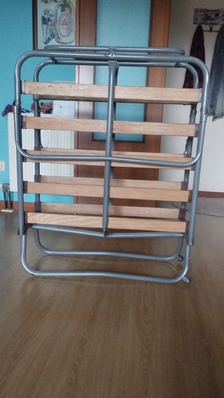 Cama Plegable Supletoria Madera y Metal