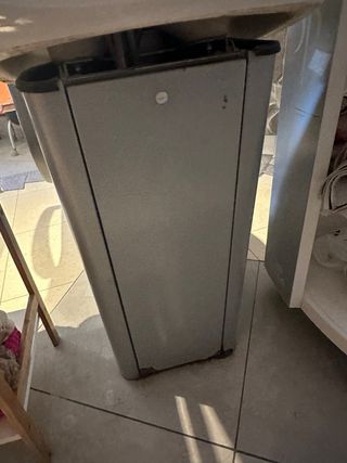 vendo 1 lavacabezas,