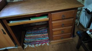 Escritorio de madera